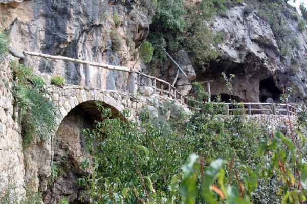 В ливанской долине Кадиша обнаружили новую пещеру