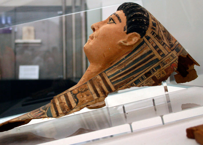 Как западные музеи зарабатывают на истории Египта? 