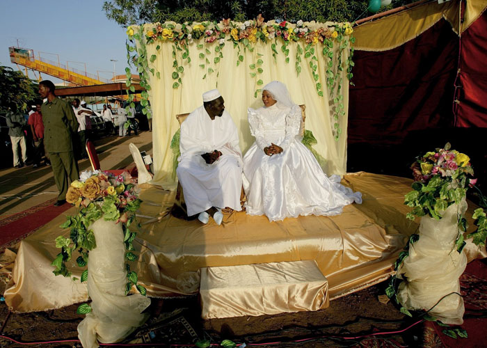 Дневные свадьбы ставят под угрозу «брачную ночь» в Судане 