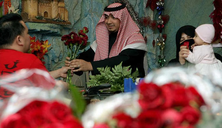 Саудовская проповедник назвал День Святого Валентина пропагандой безнравственности и разврата